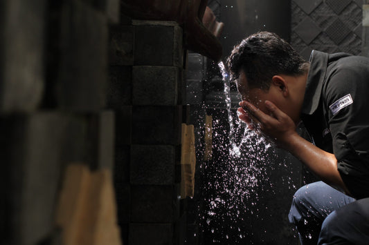 The Best Way to Wash Your Face Is Actually a 200-Year-Old Method